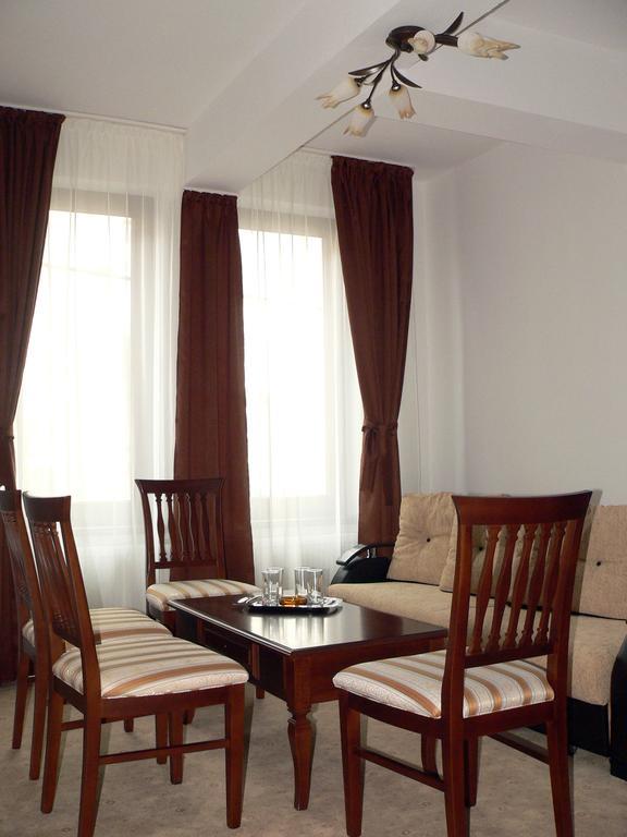 Pension Deutsches Haus Braşov Kamer foto